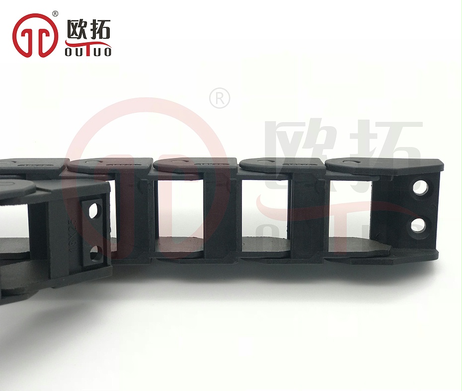 歐拓手輪廠家專業(yè)制造內波手輪,背波紋手輪,橢圓拉手,膠木拉手,方形拉手